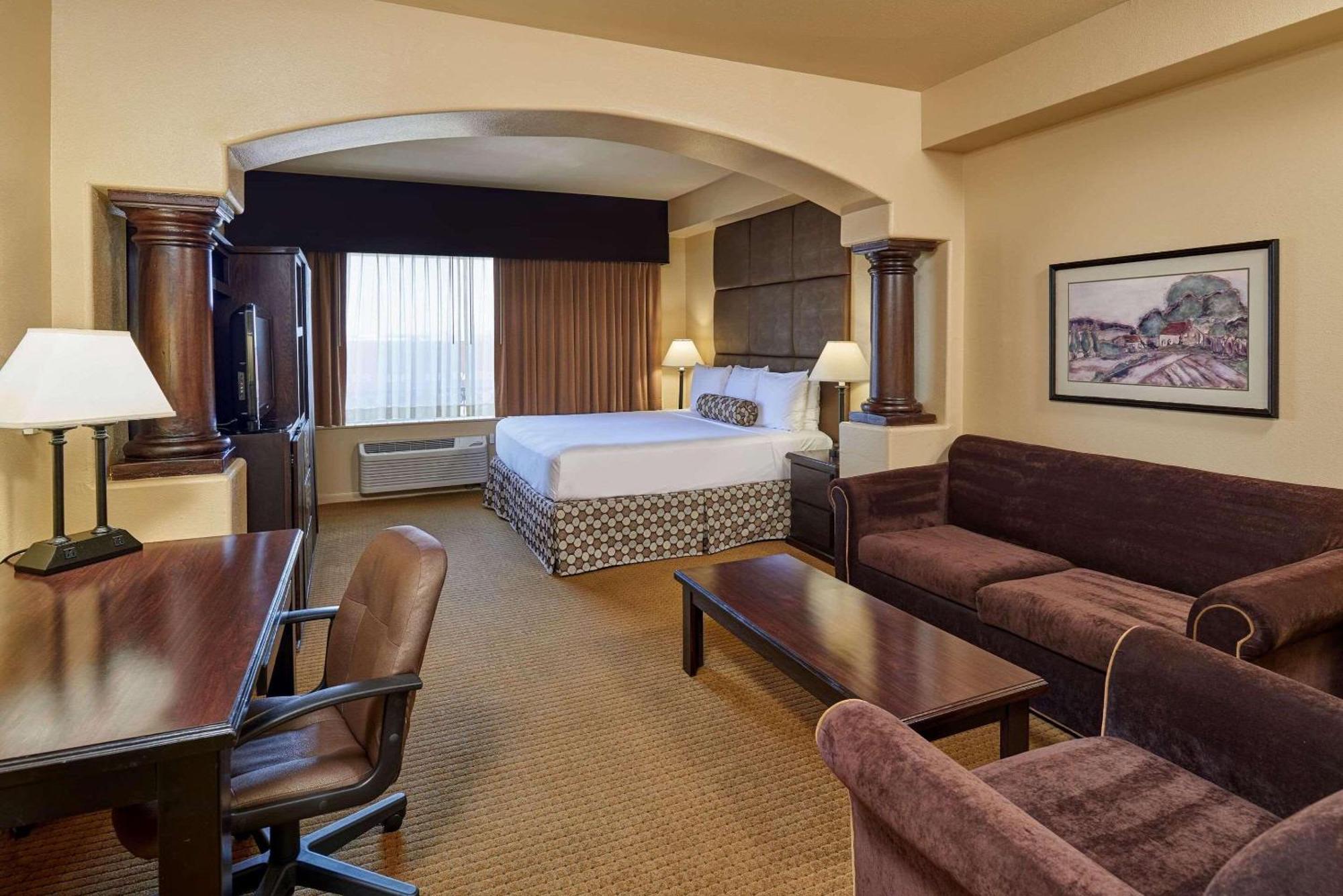Radisson Hotel El Paso Airport Εξωτερικό φωτογραφία